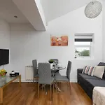 Sublime 3Bed Flat West London, Ladbroke & Notting Hill